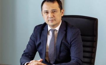 Теңге мұнайдан және жаһандық инвесторлардың тәуекел дәрежесінің төмендеуінен кейін түзетіледі